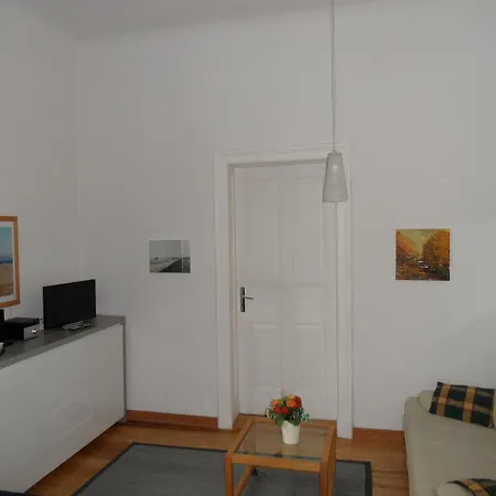 Carola - 100 M Zum Apartmán Heringsdorf (Usedom)