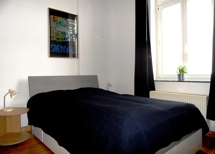 Daire Carola - 100 M Zum