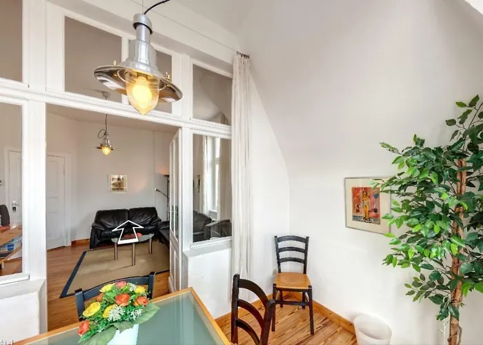 Carola - 100 M Zum Daire Heringsdorf