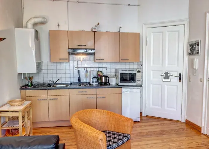 Daire Carola - 100 M Zum